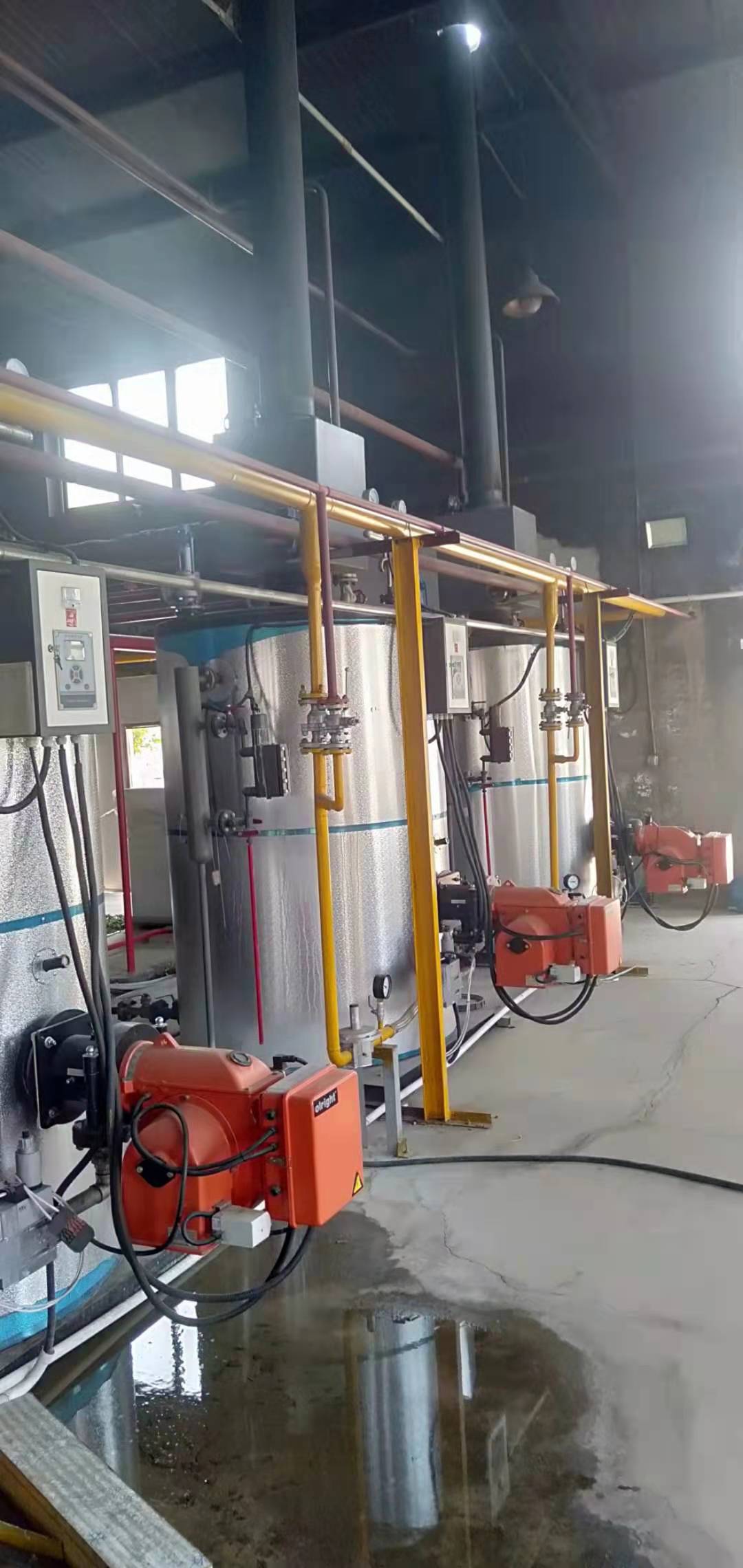 乌兰浩特金源洗浴3台燃气蒸汽发生器